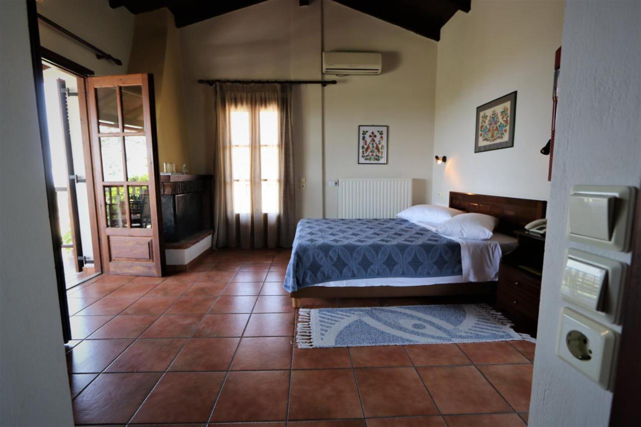 Vateri Hotel Limni  Bagian luar foto