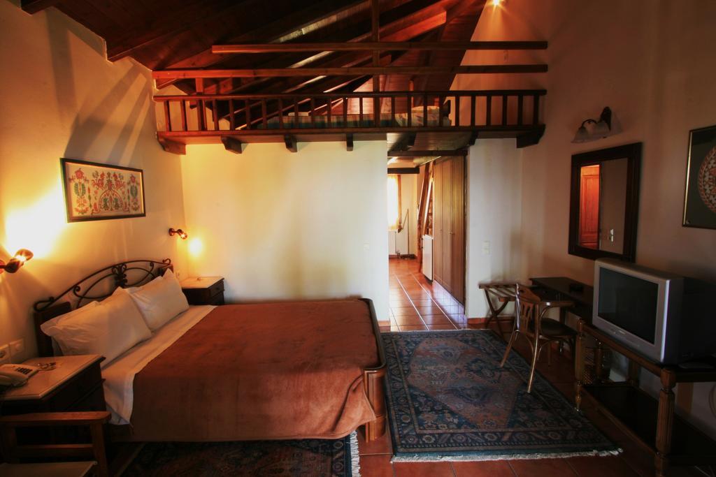 Vateri Hotel Limni  Ruang foto